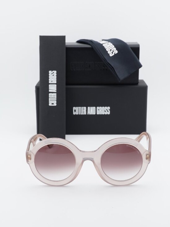 Cutler and Gross CGSN1377 004 Round Sunglasses - Prawn Cocktail/Beige Gradient main image 4